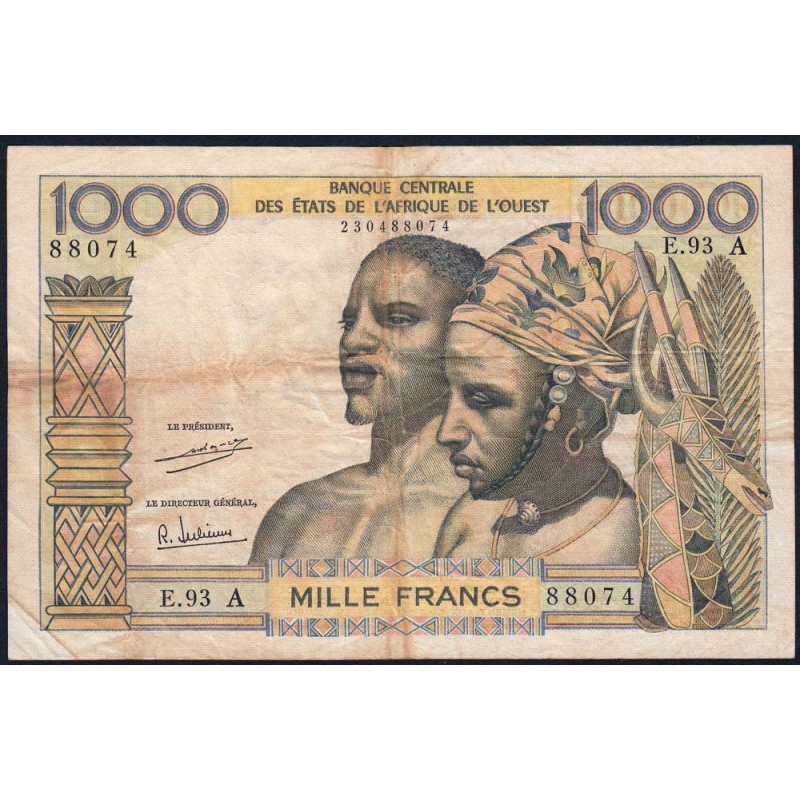Côte d'Ivoire - Pick 103Ah - 1'000 francs - Série E.93 - Sans date (1971) - Etat : TB-