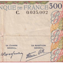 F 29-01 - 06/10/1938 - 300 francs - Série C - Etat : TB+