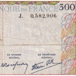 F 29-01 - 06/10/1938 - 300 francs - Série J - Etat : TB-